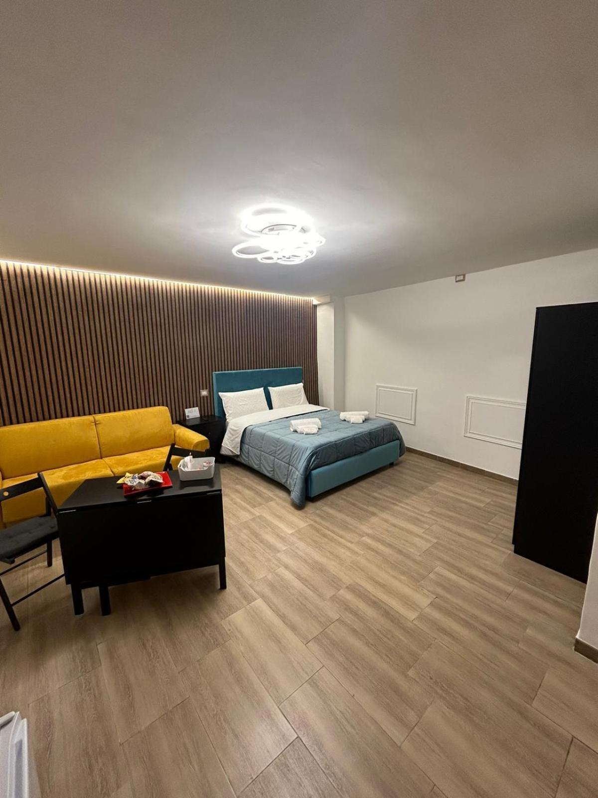 Brother'S 50 Apartment Naples Exterior photo